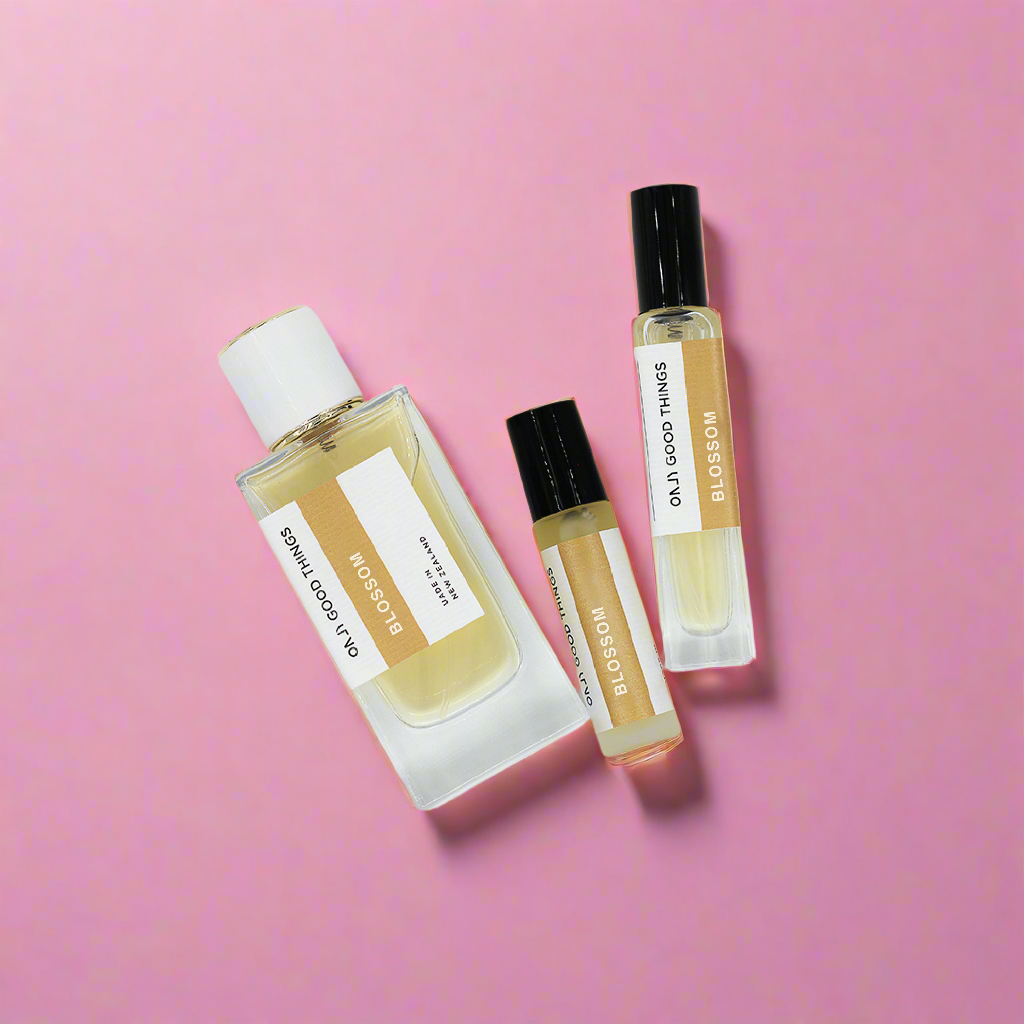 BLOSSOM - Inspiration of Flower Bomb by Victor & Rolf